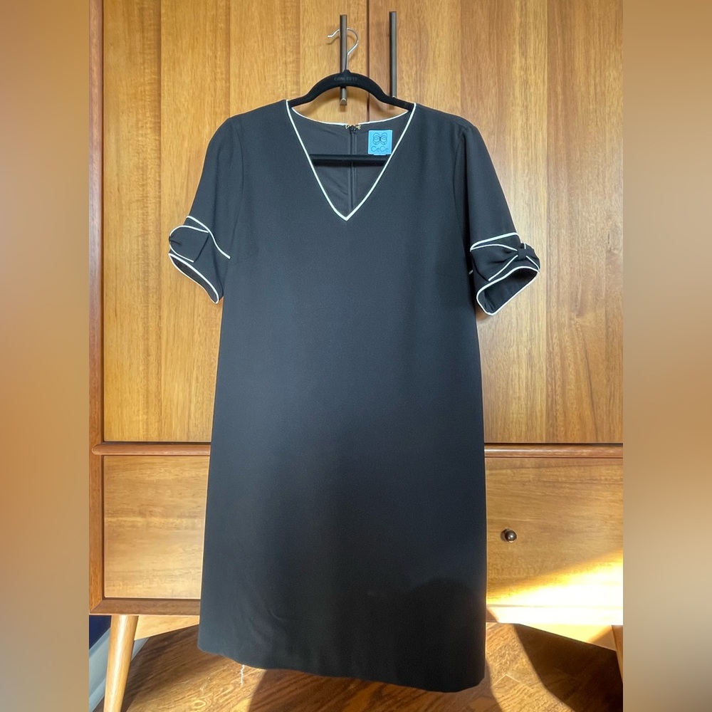 CeCe Black Shift Dress with White Accents